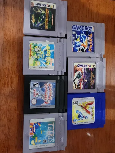 7 cartuchos para Game Boy