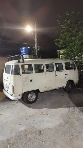 Volkswagen Kombi Standard/ Luxo/ Serie Prata 1996