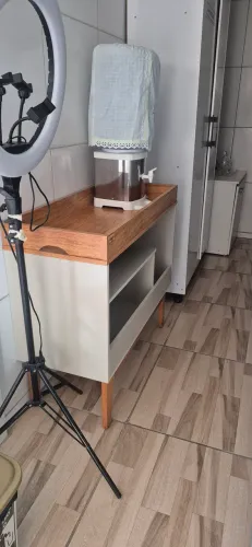 Raque adega ou cantinho do café 