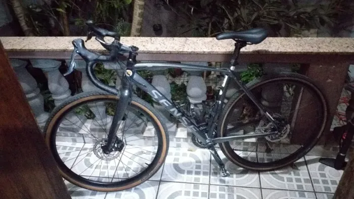 Gravel Sense Versa Comp
