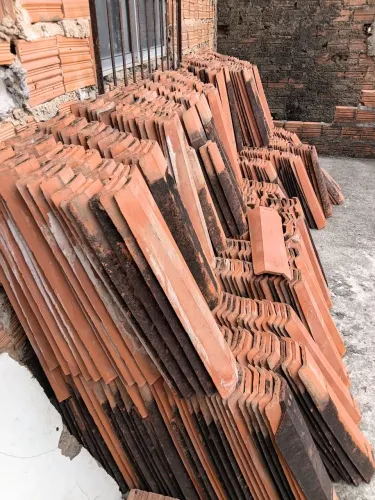 Vendo 1 milheiro de telha canal 500 reais