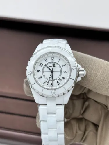 RELOGIO CHANEL J12- CERAMICA BRANCA -QUARTZO AUTOMATIC - ETA /S/c
