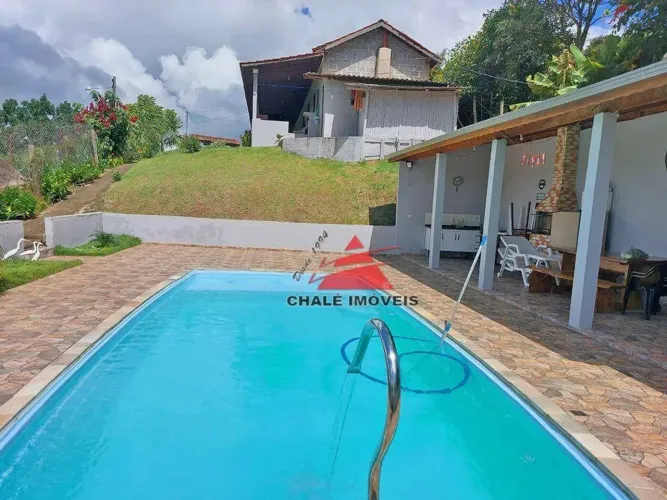 Chácara com 3 dormitórios à venda, 2000 m² por R$ 420.000,00 - Zona Rural - Camanducaia/MG