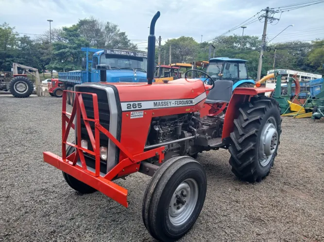 Trator Massey Ferguson Modelo 265 Ano 1980