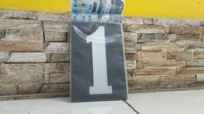 Número para colocar em casa "1" Espelhado 14,5 X 10cm - Bezerra Cavalcanti