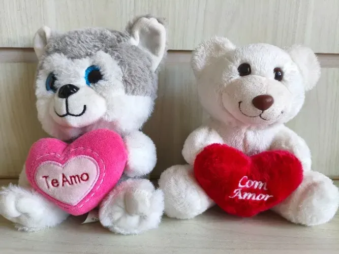 Lote  de Pelúcias 2  unidades Ursinho e Cachorro Love   itens   de colecionador  