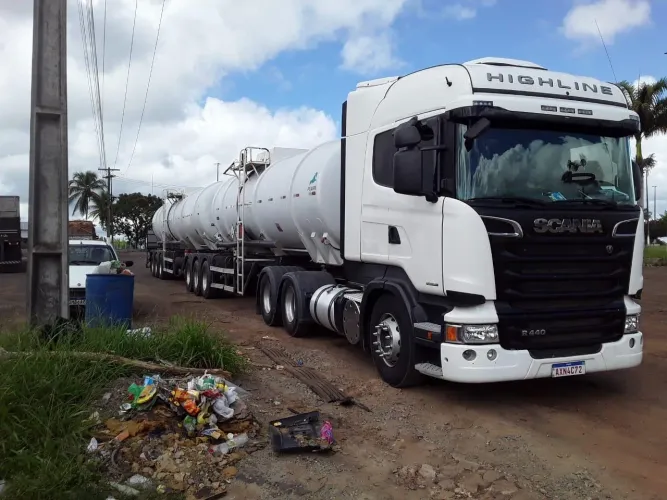 Scania Cavalinho 