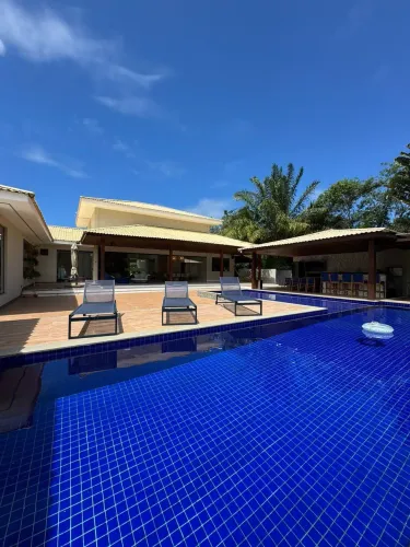 CASA RESIDENCIAL em LAURO DE FREITAS - BA, PORTÃO