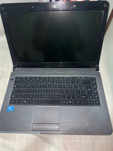 Vendo pc?s funcionando