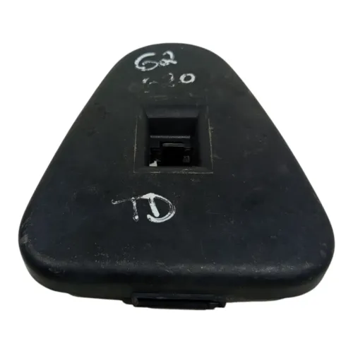 Soquete Lanterna Traseira Direita Volkswagen Gol G2 94 A 05