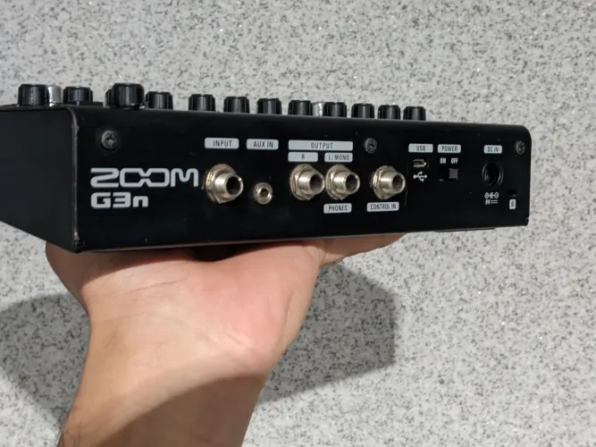 Pedaleira ZOOM g3n