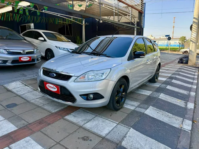 Ford Focus 1.6 S/se/se Plus Flex 8v/16v 5P 2013