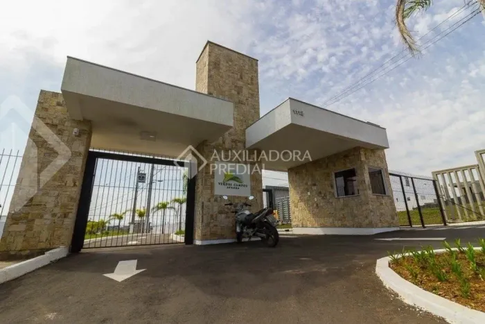 Terreno à venda no bairro Alto Petrópolis com 143 m², sem dormitórios/quartos disponíveis.