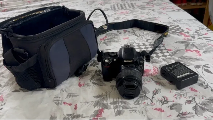 Nikon D40