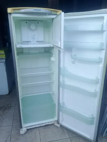 Geladeira Consul Frost Free