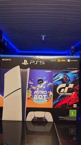 PS5 SLIM + ASTROBOT E GRAN TURISMO