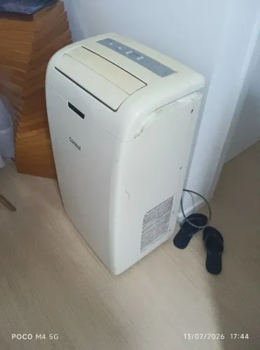 Ar condicionado com defeito 