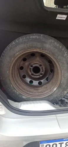 Vendo 2 rodas + 1 pneu