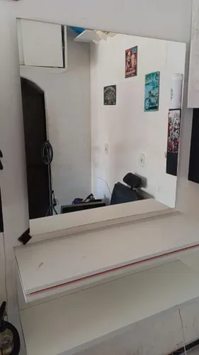 Bancada com espelho