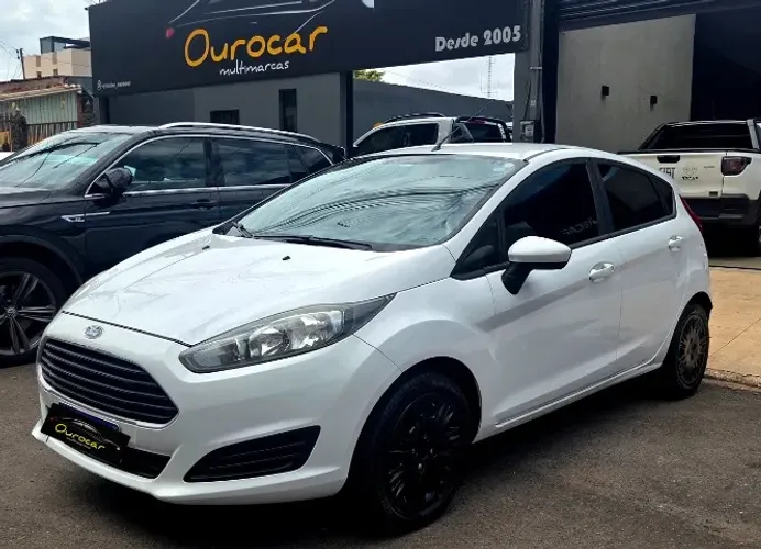 Ford Fiesta 1.5 16V Flex Mec. 5P 2015