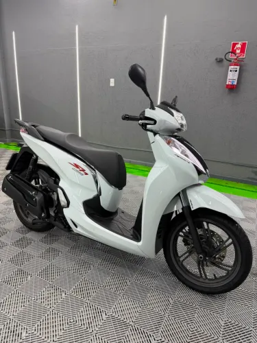 Sh 300 Sport impecável
