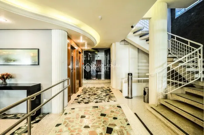 Apartamento com 3 quartos em Rio Branco - Porto Alegre - RS