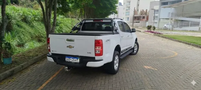 Chevrolet S10 Pick-up LT 2.8 TDI 4X4 CD Diesel AUT 2015