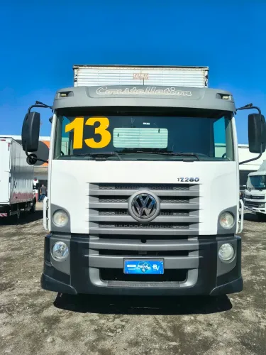 Vw 17.280 cv toco baú 10 metros