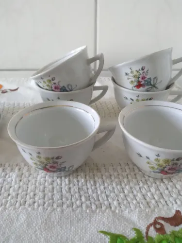 Xicaras porcelana Rami