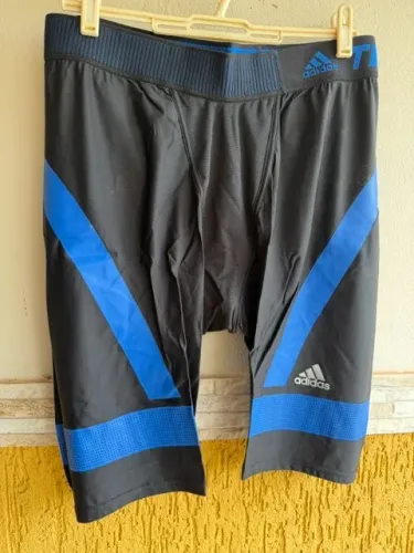 BERMUDA DE COMPRESSÃO ADIDAS CLIMACOOL TECHFIT - TAMANHO: G