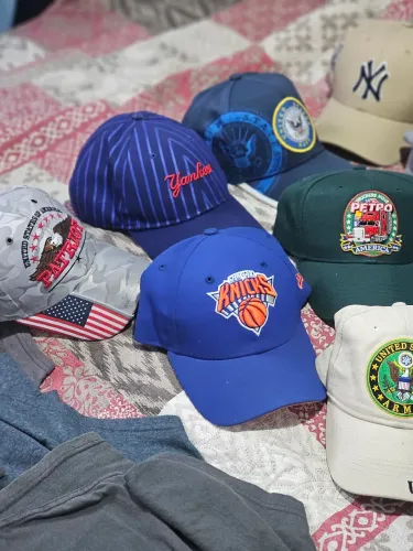 Bonés comprados nos EUA