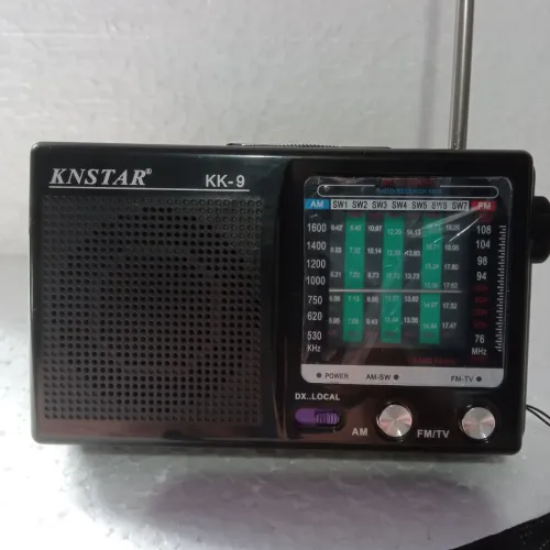 RÁDIO PORTÁTIL - AM-FM- SW