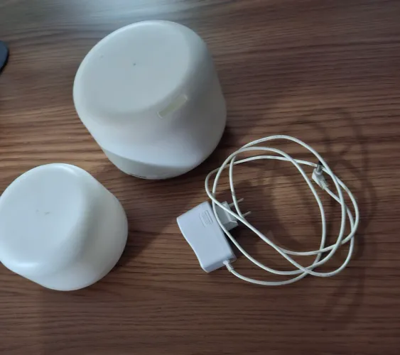 Kit 2 Aromatizadores/Difusores de Essência Elétricos de Tomada - Grande e Pequeno - Usado
