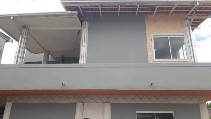Casa 2 pisos em Laguna