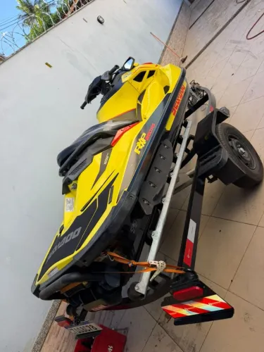 Vendo jetski RXP260RS seadoo