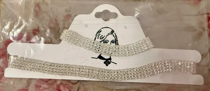 Colar e pulseira novos