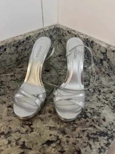 Sandália Salto Prata