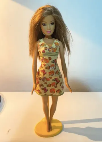barbie mattel anos 2000, cabeça colada com durepoxi