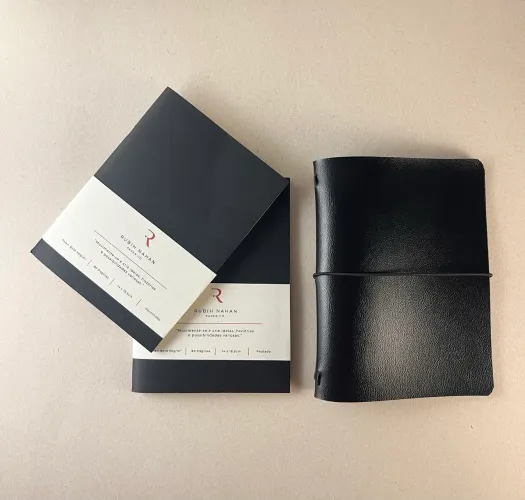 Caderno Midori Couro Sintético