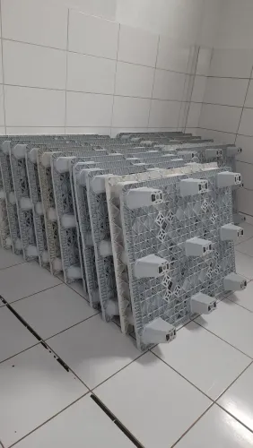 Paletes de Plástico Usados - Ótimo Estado - Sem Quebras