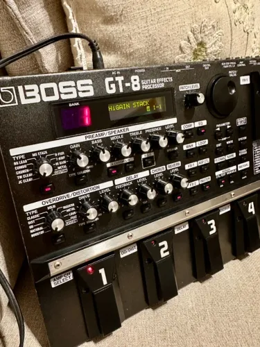 Pedaleira de guitarra Boss GT8