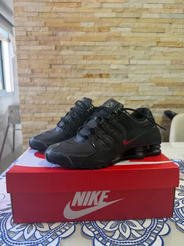 Tênis Nike shox nz preto tamanho 38 