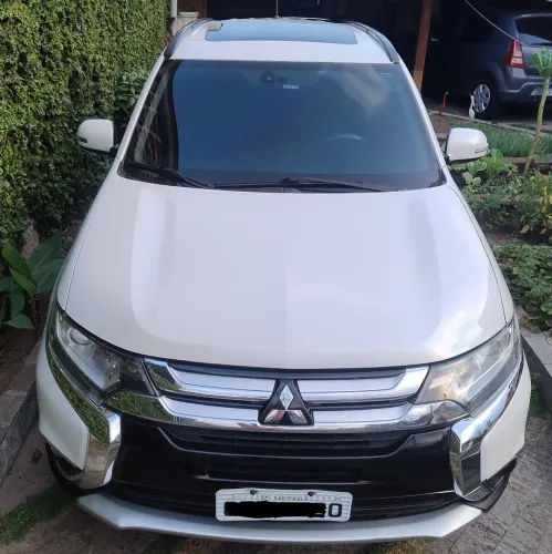 Mitsubishi Outlander 2.0 16V 160cv Aut. 2016