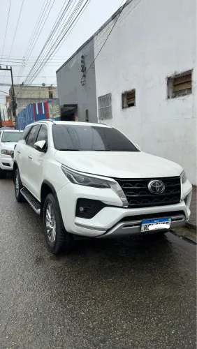 Toyota Hilux SW4 SRX 4X4 2.8 TDI 16V Dies. Aut. 2021