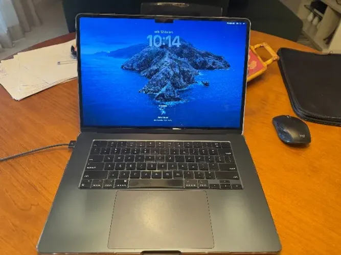 MacBook Air M3 15? 256GB 8GB Midnight + NF
