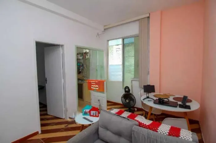 Apartamento : Padrão / Residencial / Glória