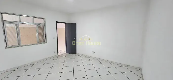 Apartamento à venda, Benfica, Valença, RJ