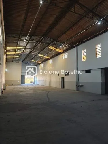 Barracão para aluguel, 3 vagas, PRESIDENTE ROOSEVELT - Uberlândia/MG