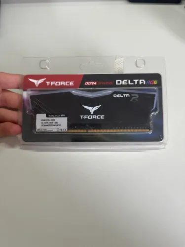 Memória RAM T-Force RGB 8 gb DDR4 3000 mhz