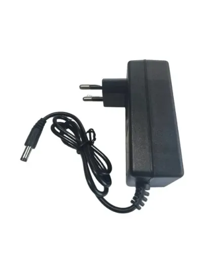 Carregador p/ parafusadeira 21V
